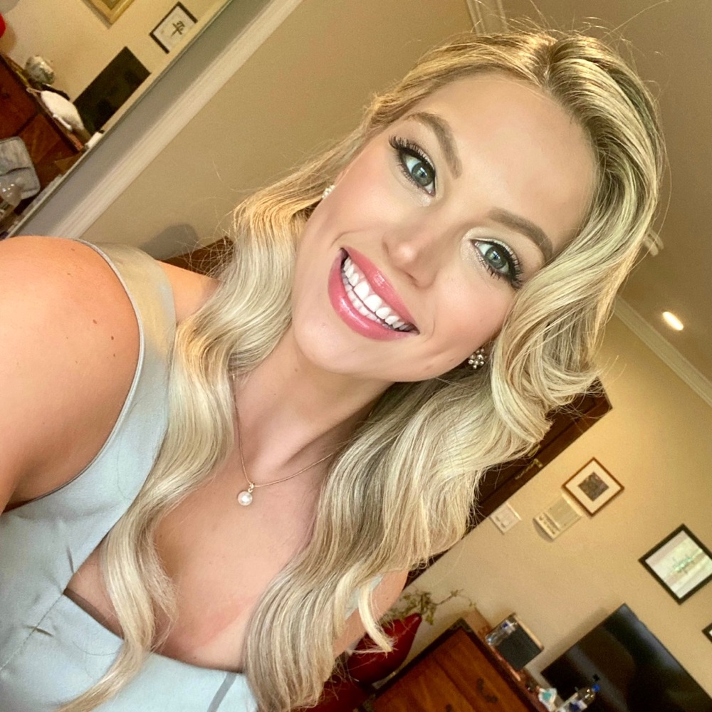 Meet your Posher, Kiley